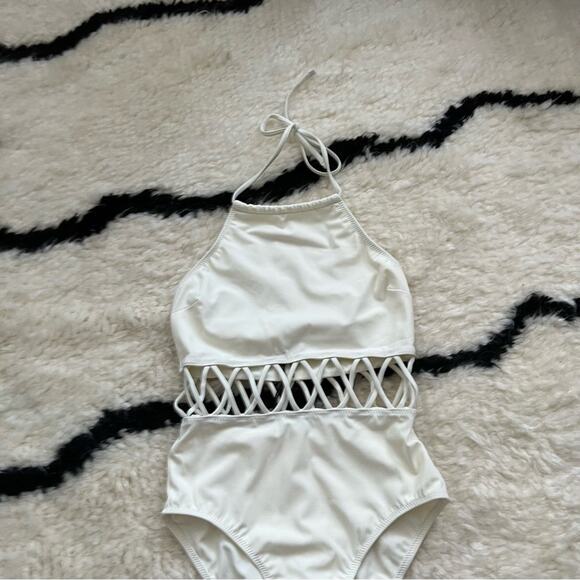 Solid & Striped The Barbara One-Piece Swimsuit - Picture 3 of 7